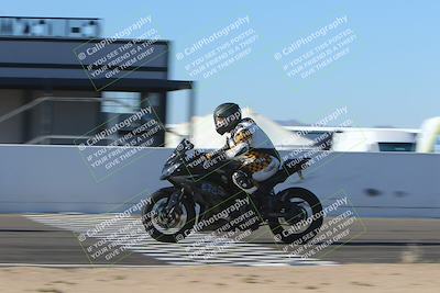 media/Nov-06-2023-Moto Forza (Mon) [[ce023d0744]]/4-Beginner Group/Session 4 (Finish Line Checker)/